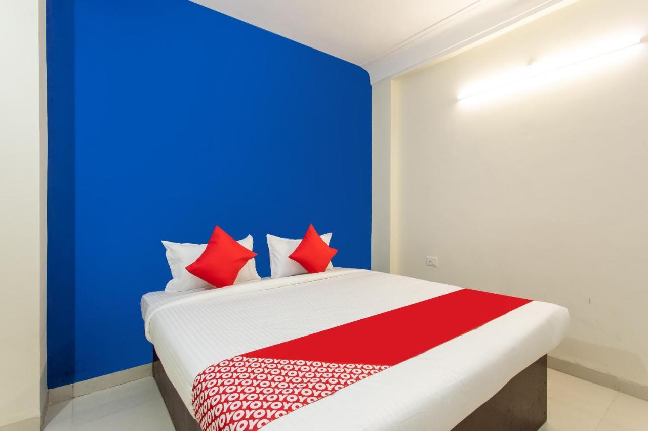Oyo 27862 Hotel Brooklyn Indore Exterior photo